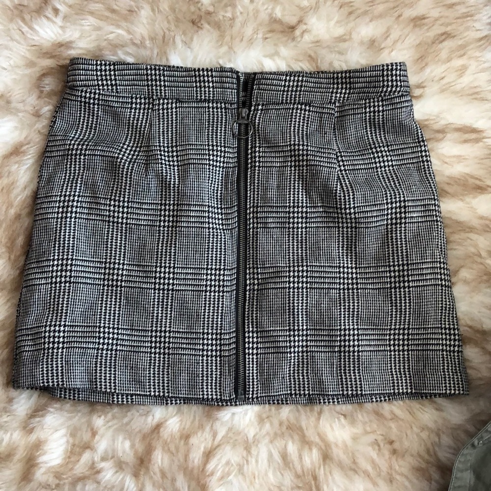 Gingham/plaid skirt